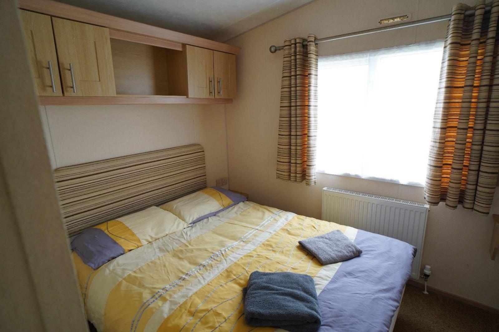 3 Bedroom Family Linen Inc Pets Go Free Chalet Hunstanton