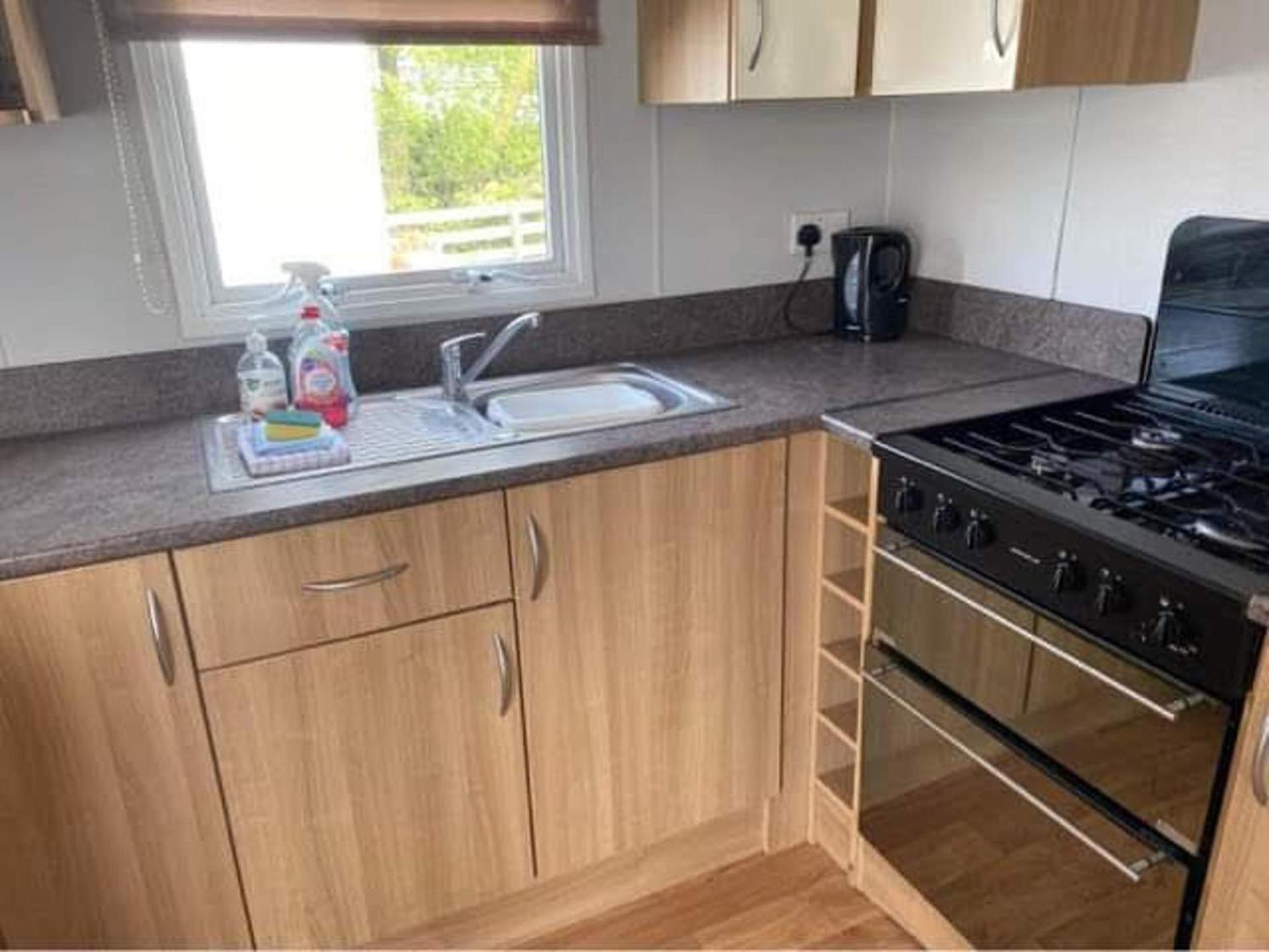 Chalet 3 Bedroom Family Linen Inc Pets Go Free Hunstanton